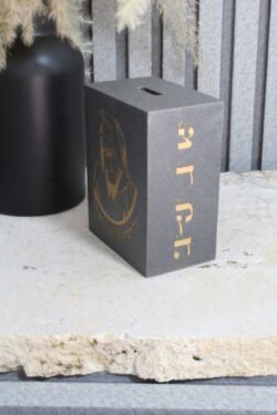 קופת צדקה באבא סאלי אבן כהה